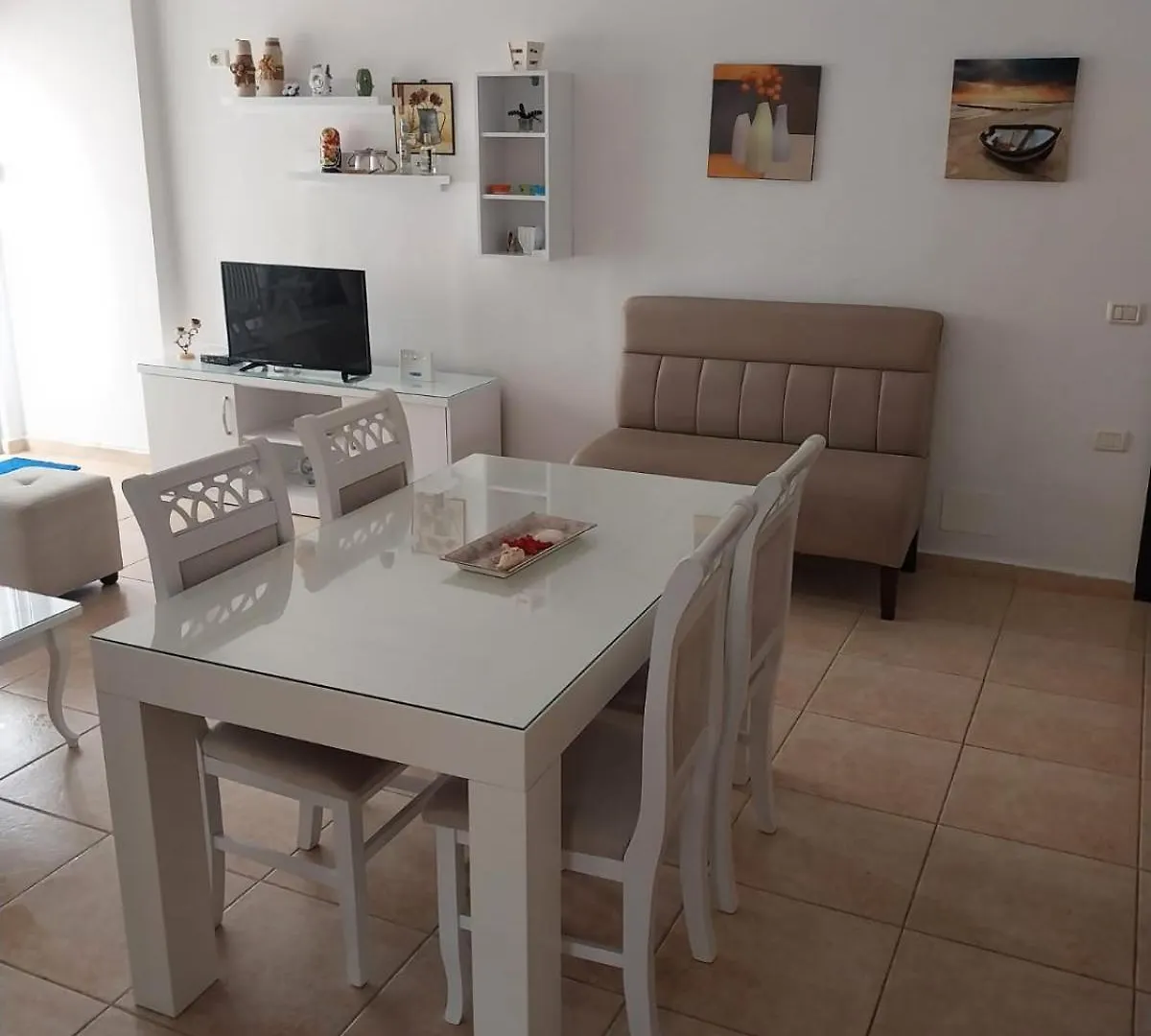 Relaxing Holidays Apartment Sarandë